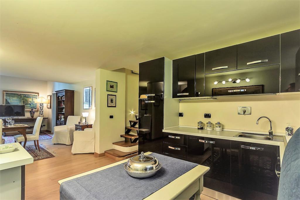 Tornabuoni Charme Apartment Firenze Bagian luar foto