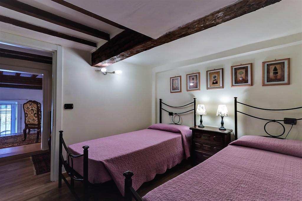 Tornabuoni Charme Apartment Firenze Bagian luar foto